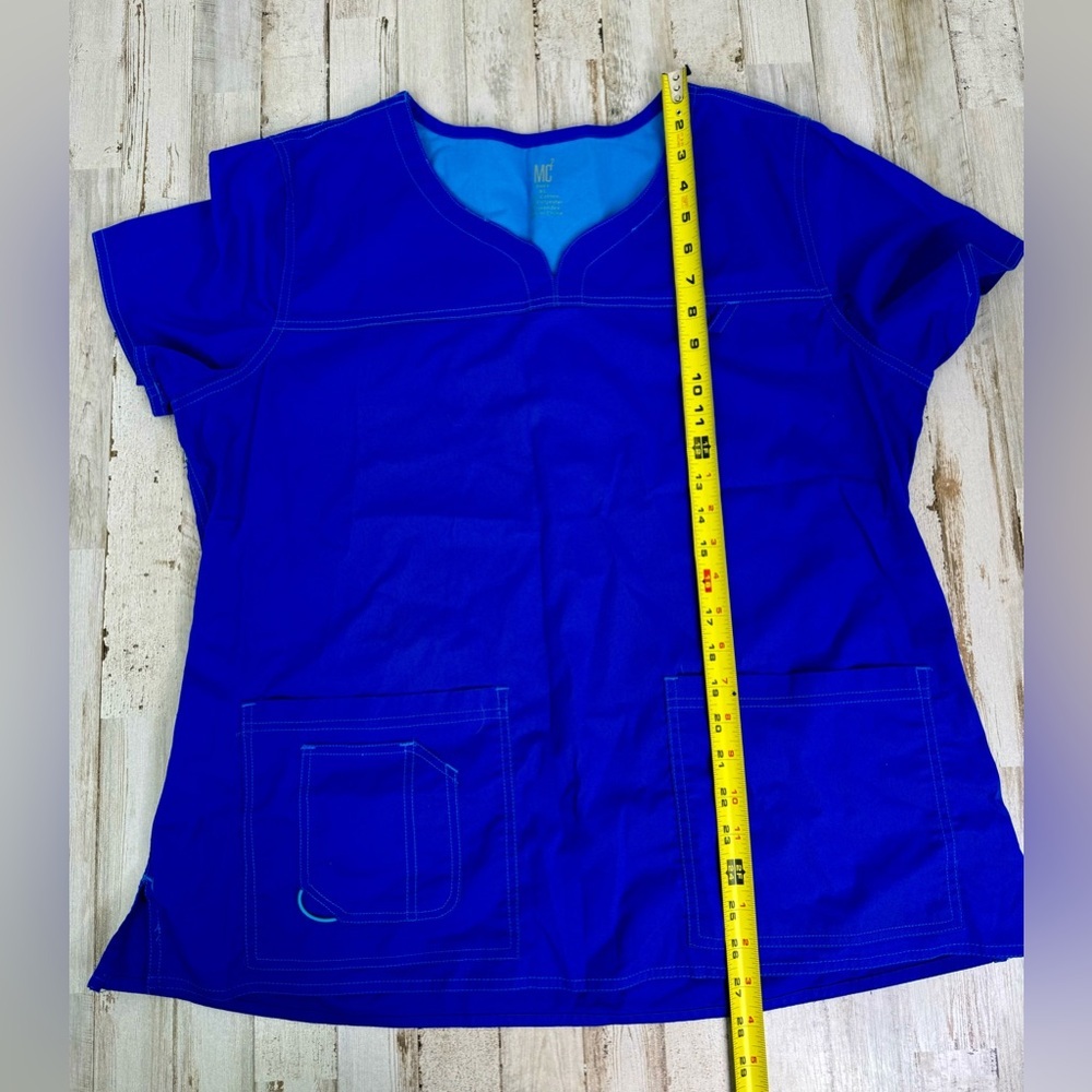 MC2 Scrub Set XL Blue Pocket V-Neck Top/ Medium Elastic Waist Cargo Bottom - Picture 13 of 14